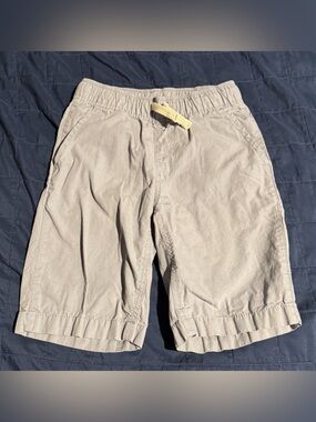 PLACE Boys Size 8 Beige Shorts